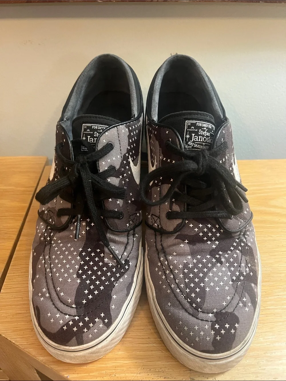 Nike Stefan Janoski Grey Camo Skate Sneakers